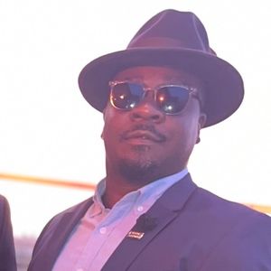 Meet your Posher, Charles